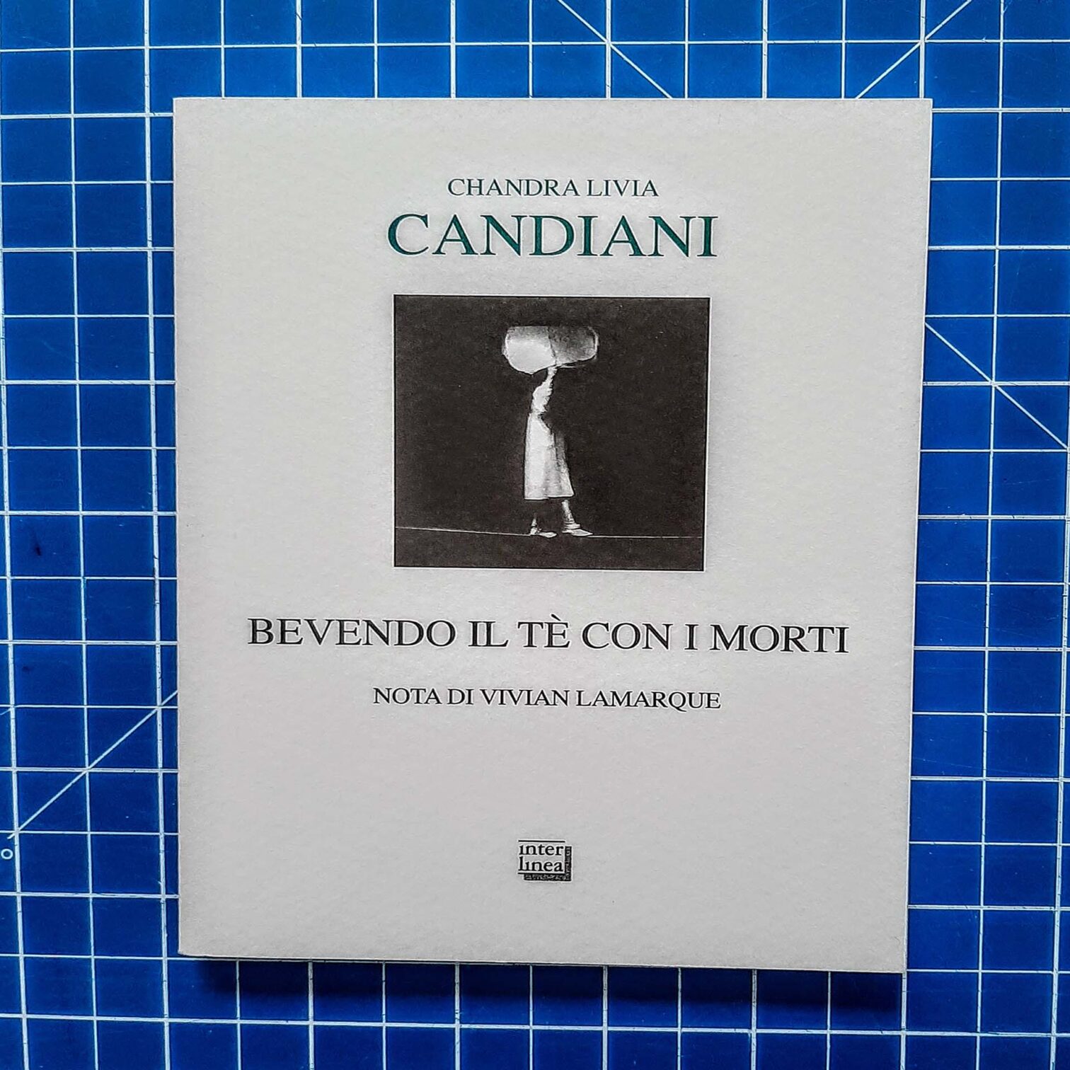 Bevendo il tè con i morti