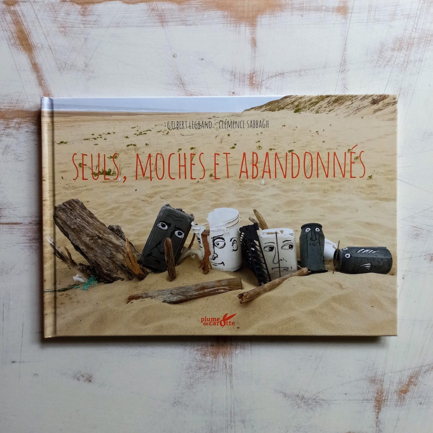 Seuls, moches et abandonnés