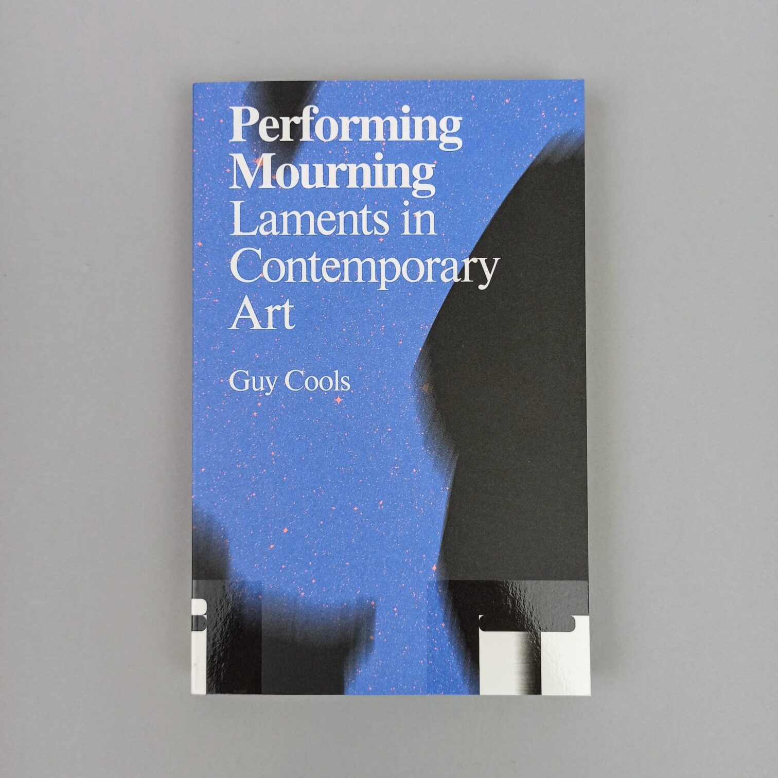 Performing mourning