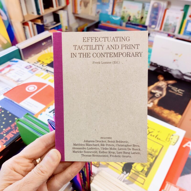 Can you feel it?: Effectuating tactility and print in the contemporary