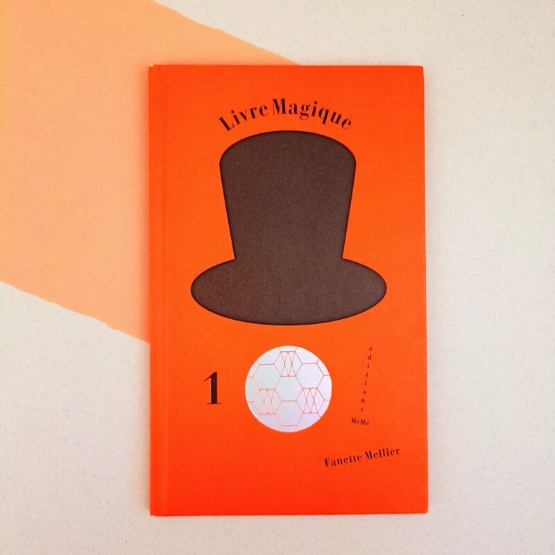 Livre magique 1. Le ballon