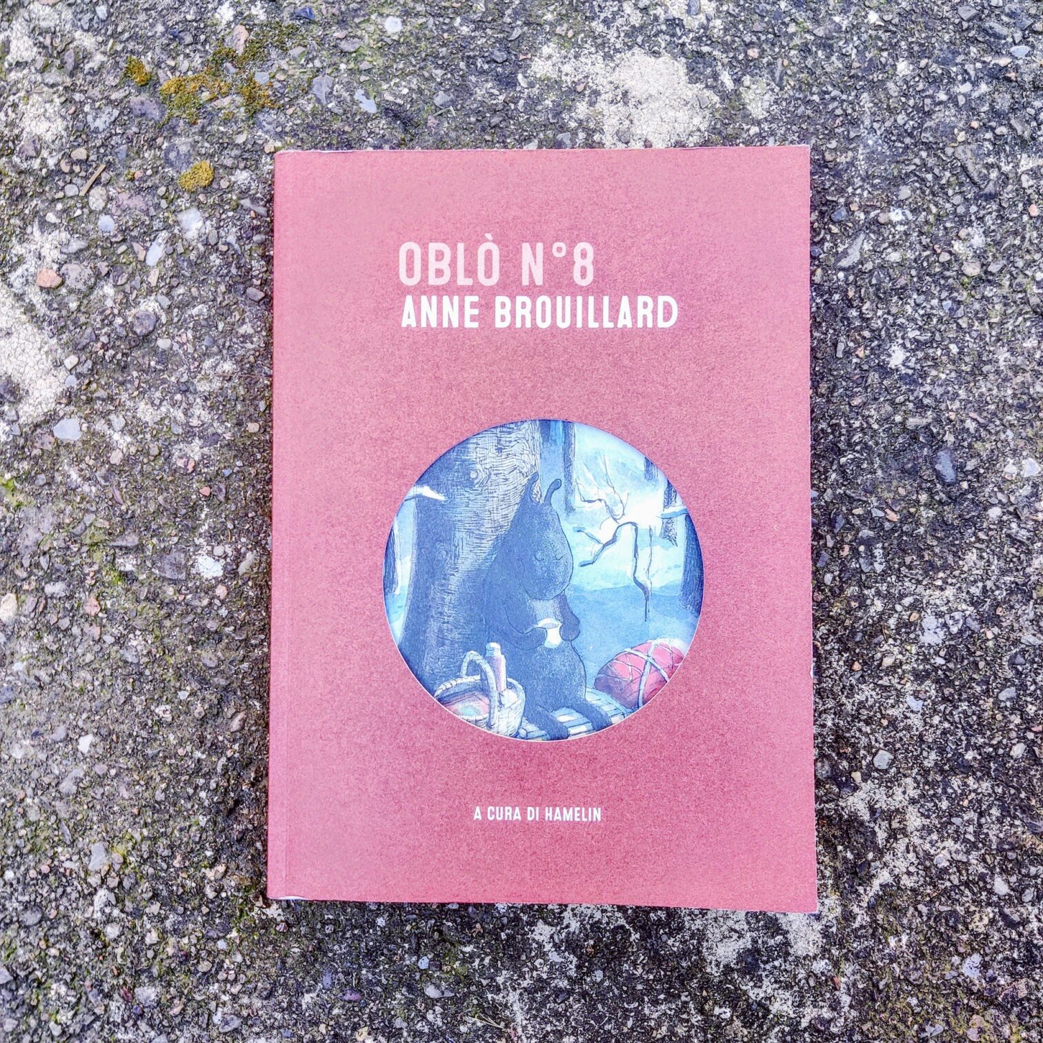 Oblò  N.8 – Anne Brouillard