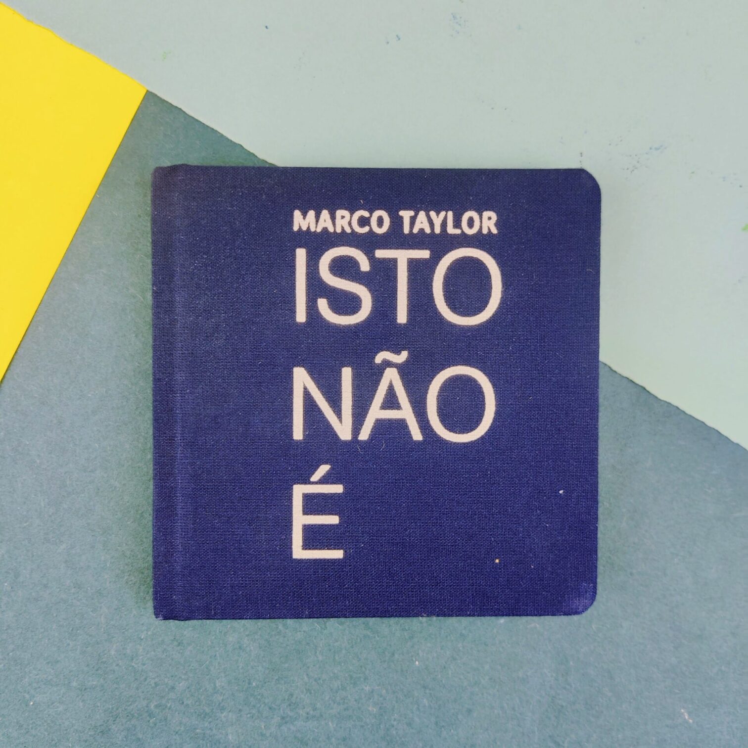 Isto não é
