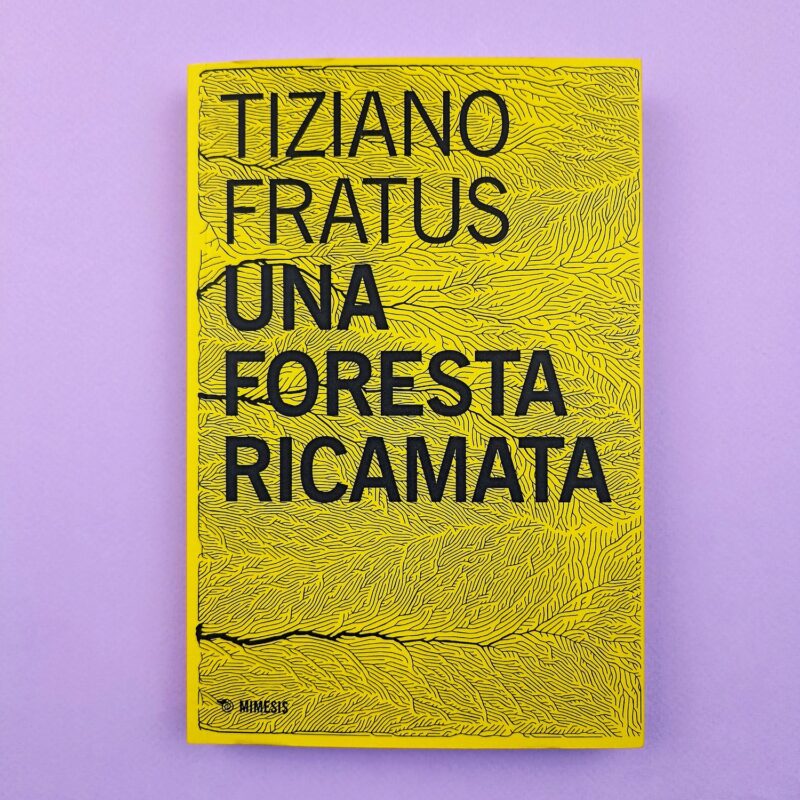 Una foresta ricamata