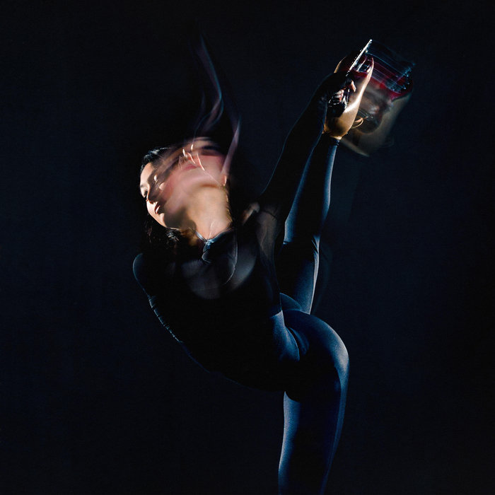 Kelly Moran / MOVES IN THE FIELD