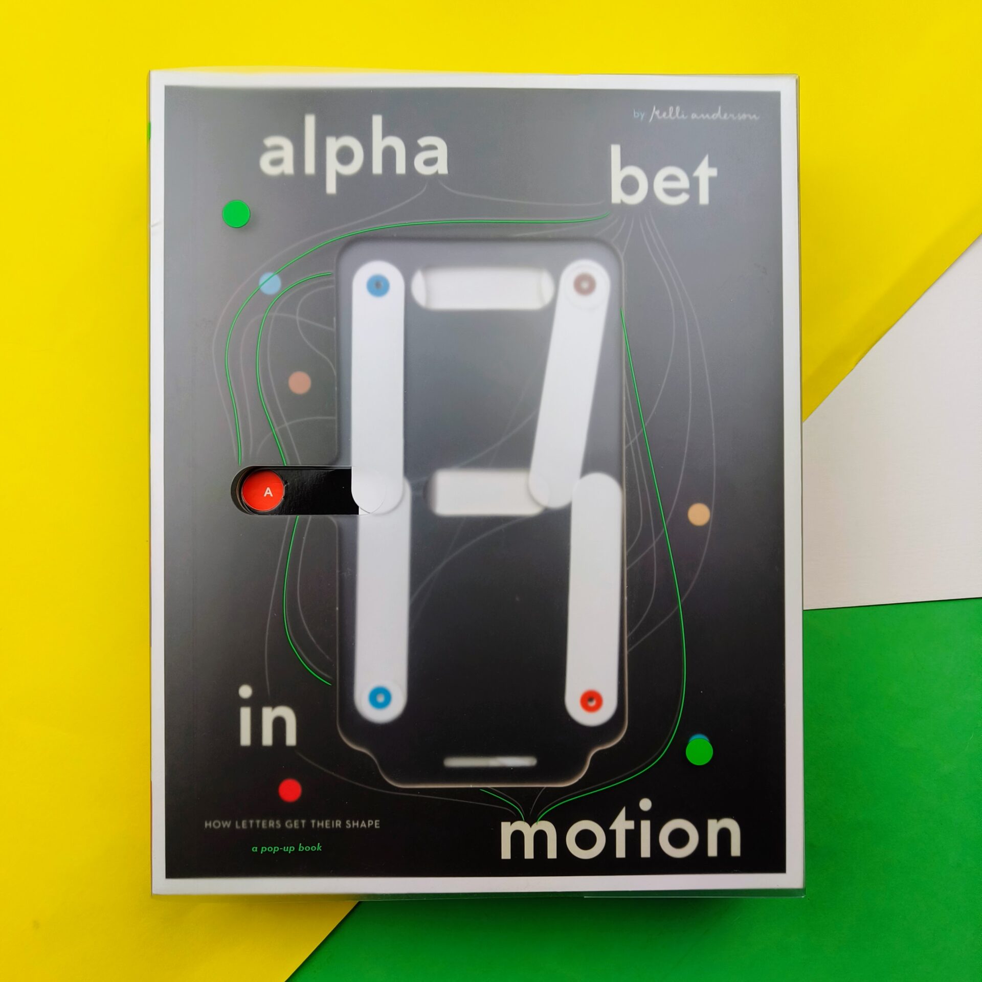 Alphabet in motion - VolumeBK